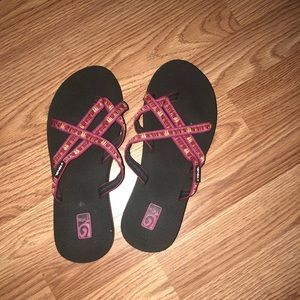 💗 Teva Sandals